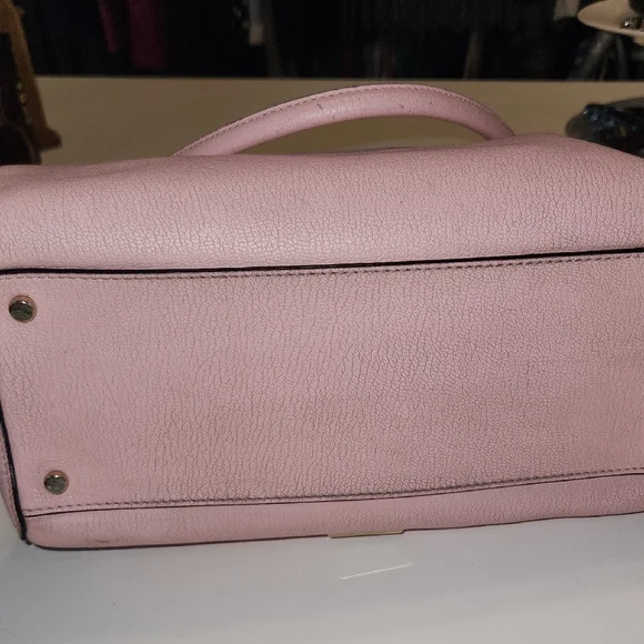 Kate Spade Elegant Blush Pink Women's Leather Bag and Wallet Set - Picture 9 of 12